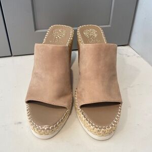 Size 8 Vince Camaro Wedge